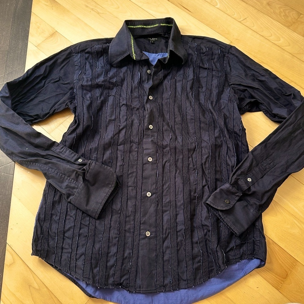 TED BAKER textured stripe long sleeve button up dress shirt  Size - 5